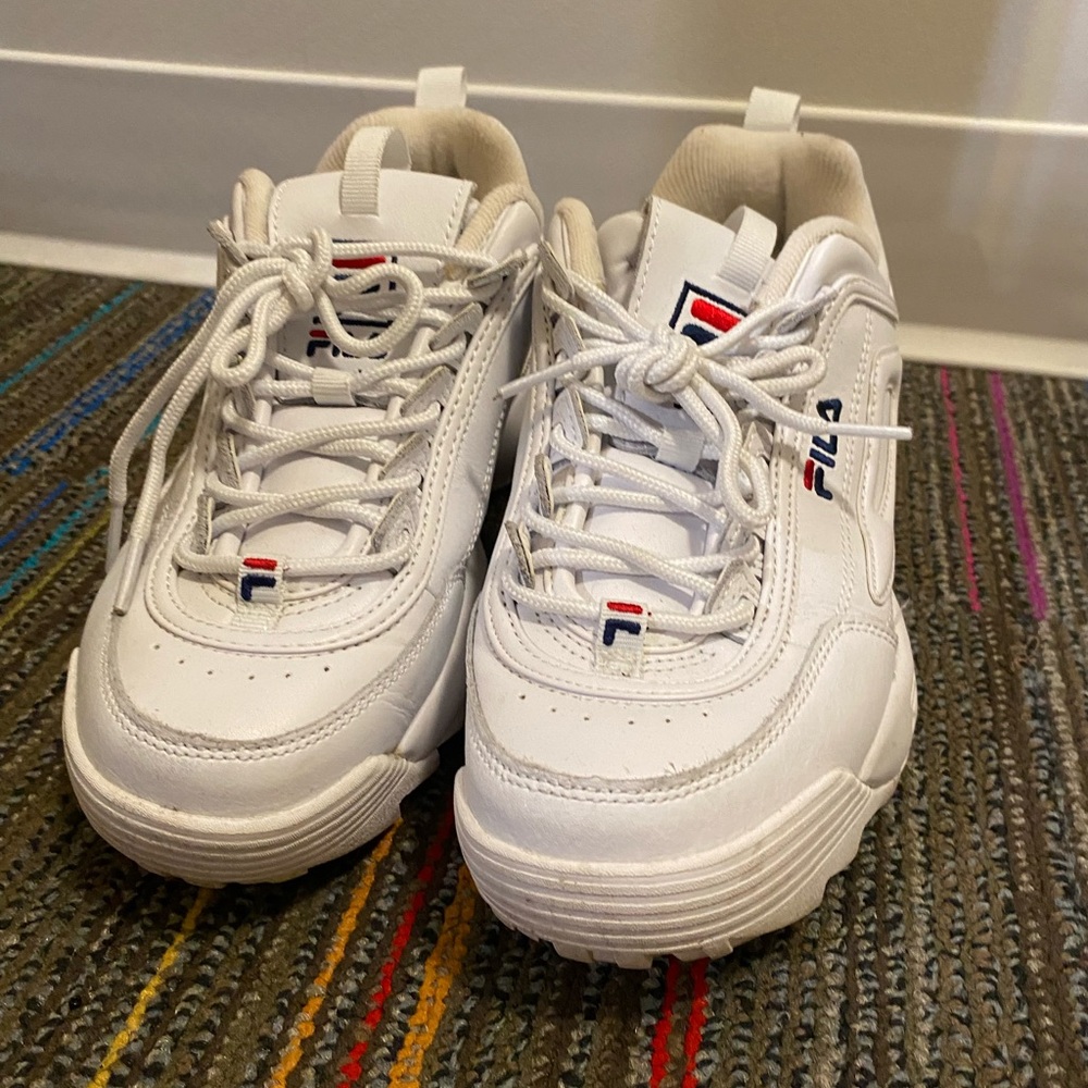 FILA Chunky White Shoes
Size: Women’s 8.5